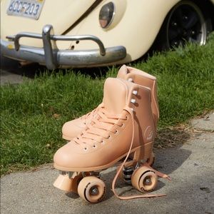 Roller Skates - C7skates in Peachy Keen